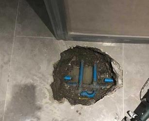 宁陕阳台漏水维修公司分享下暖气管道漏水的原因有哪些